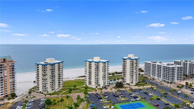 7330 Estero BLVD 303, Fort Myers Beach, FL 33931