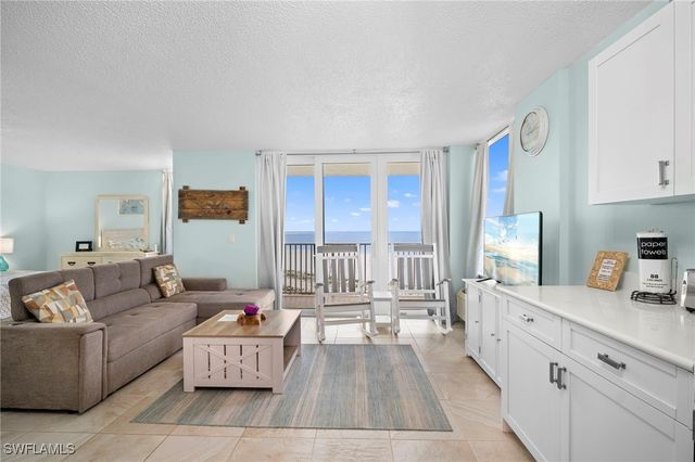 7330 Estero BLVD 303, Fort Myers Beach, FL 33931