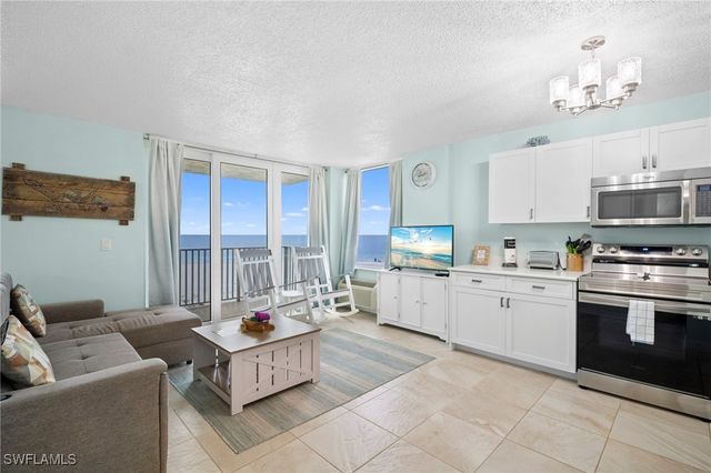 7330 Estero BLVD 303, Fort Myers Beach, FL 33931