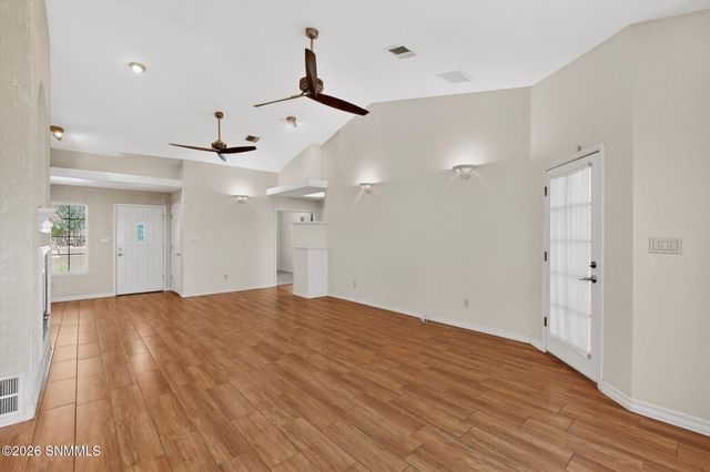 664 Cielo Bonito Court, Las Cruces, NM 88005