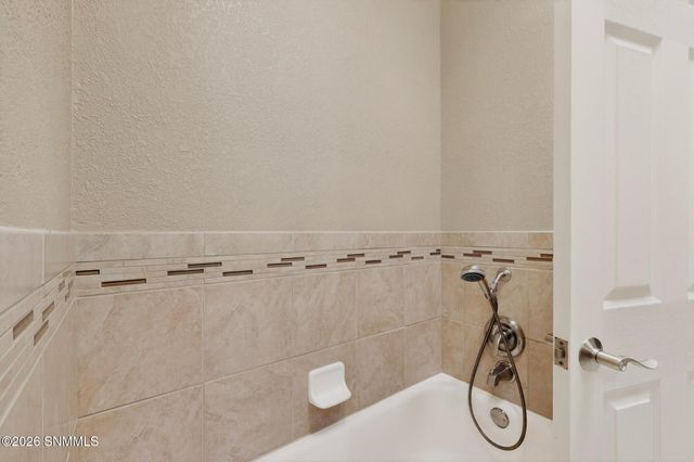 664 Cielo Bonito Court, Las Cruces, NM 88005