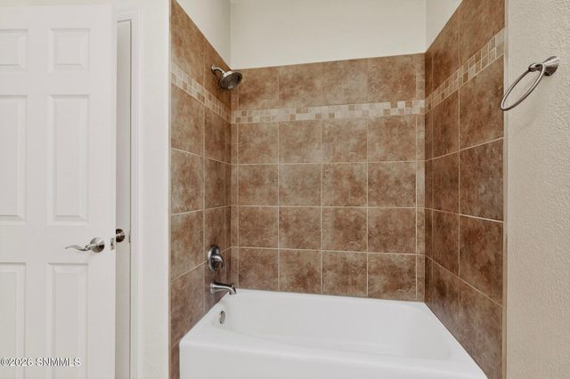664 Cielo Bonito Court, Las Cruces, NM 88005