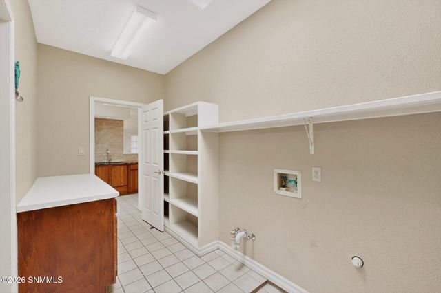 664 Cielo Bonito Court, Las Cruces, NM 88005