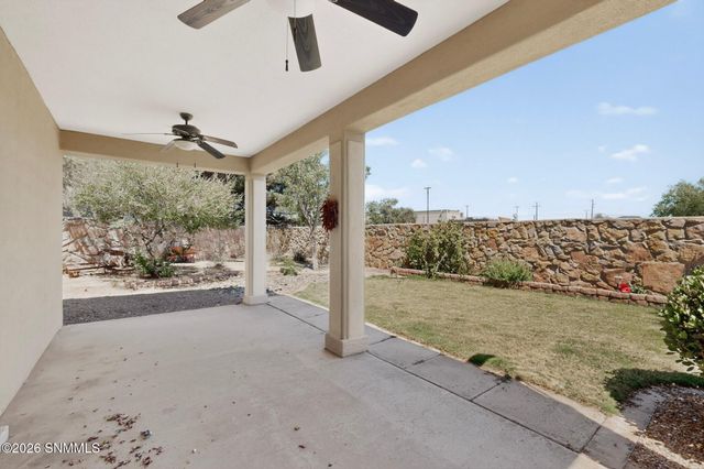 664 Cielo Bonito Court, Las Cruces, NM 88005