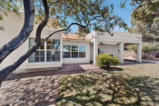 664 Cielo Bonito Court, Las Cruces, NM 88005