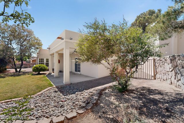 664 Cielo Bonito Court, Las Cruces, NM 88005