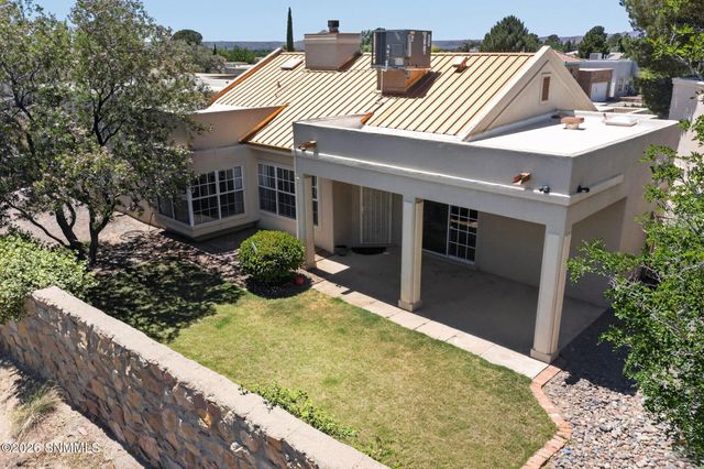 664 Cielo Bonito Court, Las Cruces, NM 88005
