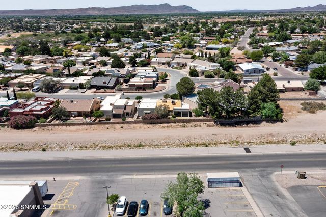 664 Cielo Bonito Court, Las Cruces, NM 88005