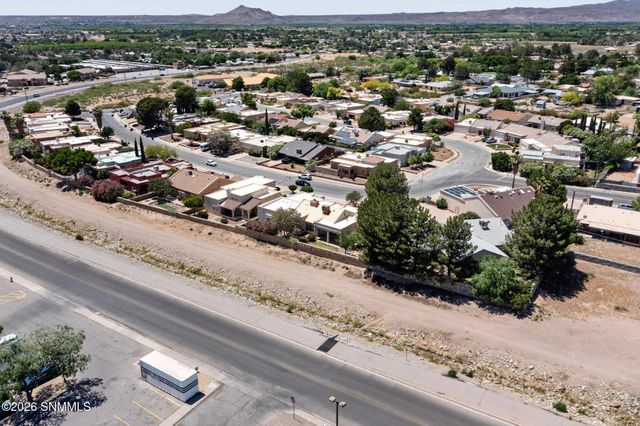 664 Cielo Bonito Court, Las Cruces, NM 88005