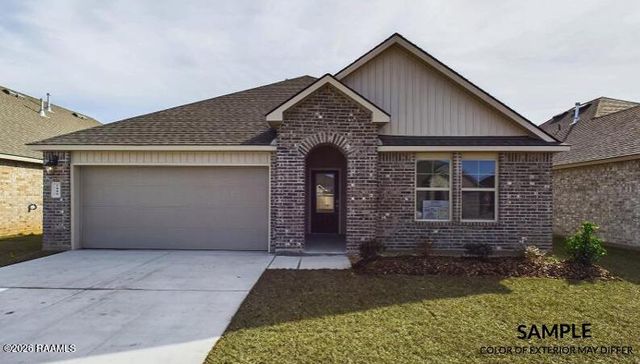 1513 Colonel Ridge, New Iberia, LA 70560