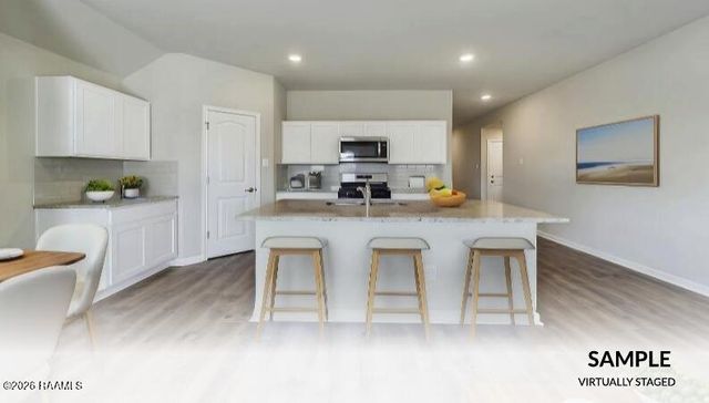 1513 Colonel Ridge, New Iberia, LA 70560