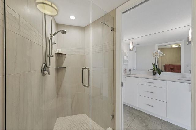 4825 GULF OF MEXICO DRIVE 202, Longboat Key, FL 34228