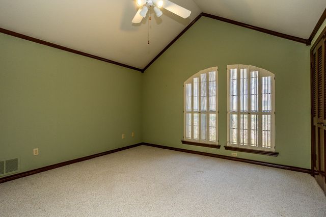 714 MILL CREEK Road, Lancaster, TX 75146