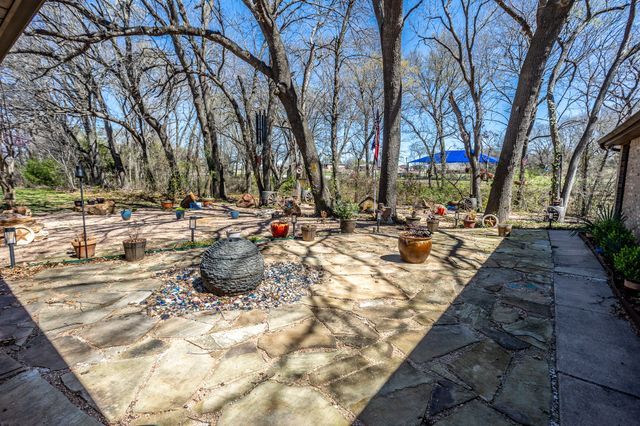 714 MILL CREEK Road, Lancaster, TX 75146