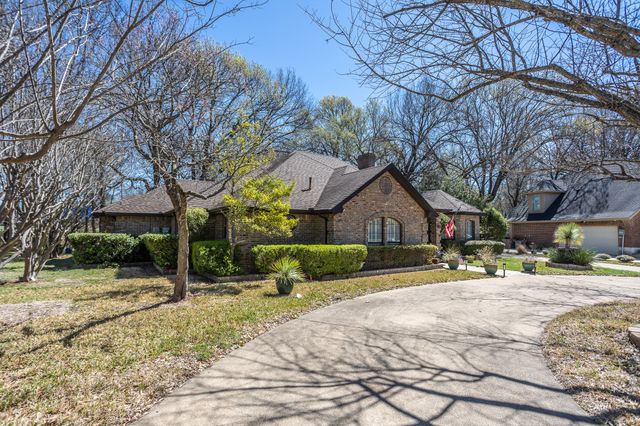 714 MILL CREEK Road, Lancaster, TX 75146