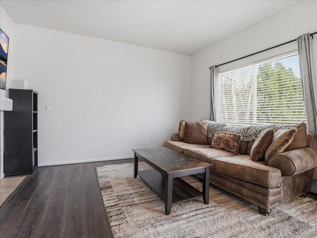 24703 E Kansas Cir, Aurora, CO 80018