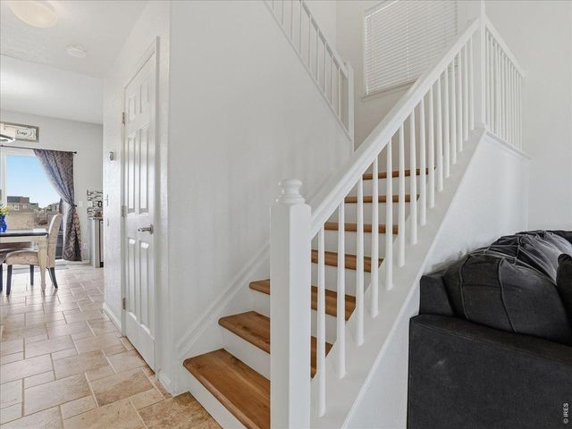 24703 E Kansas Cir, Aurora, CO 80018