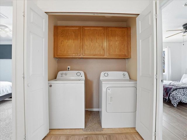 24703 E Kansas Cir, Aurora, CO 80018