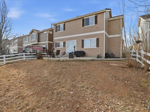 24703 E Kansas Cir, Aurora, CO 80018