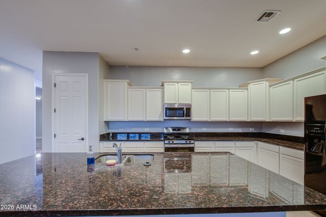 7308 S BENNETT Circle, Gold Canyon, AZ 85118