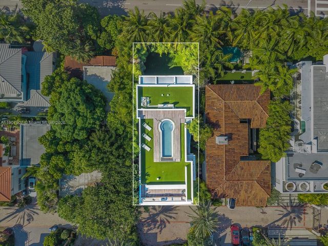 7830 Atlantic Way, Miami Beach, FL 33141