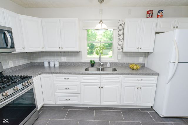 3441 W 56th Street, Indianapolis, IN 46228