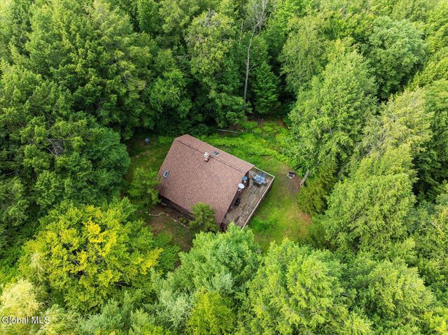 1087 N Hunt Lake Road, Corinth, NY 12822