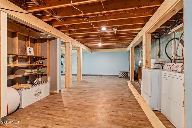 1087 N Hunt Lake Road, Corinth, NY 12822