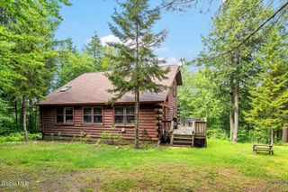 1087 N Hunt Lake Road, Corinth, NY 12822