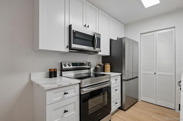 8015 W Eastman Place 101, Denver, CO 80227