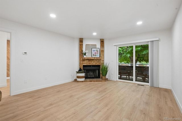 8015 W Eastman Place 101, Denver, CO 80227