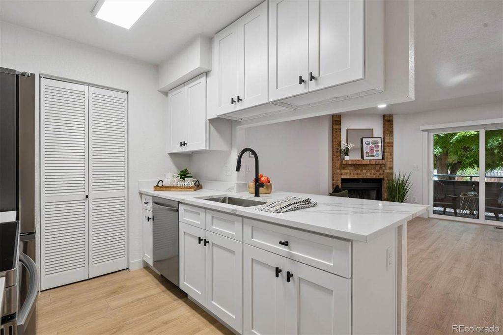 8015 W Eastman Place 101, Denver, CO 80227