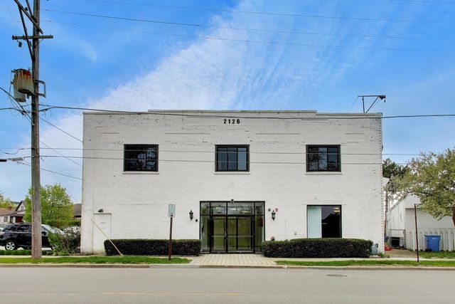 2126 1st Street, Highland Park, IL 60035
