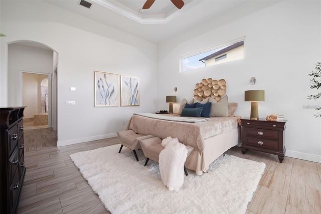 3215 GULF CITY ROAD, Ruskin, FL 33570