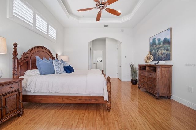 3215 GULF CITY ROAD, Ruskin, FL 33570