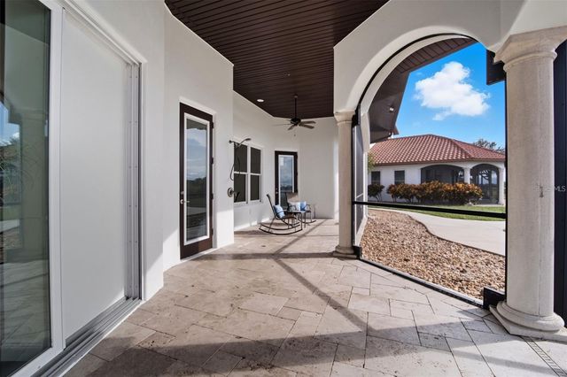 3215 GULF CITY ROAD, Ruskin, FL 33570