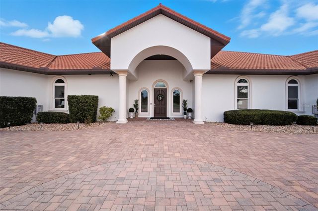 3215 GULF CITY ROAD, Ruskin, FL 33570