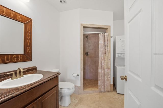 3215 GULF CITY ROAD, Ruskin, FL 33570