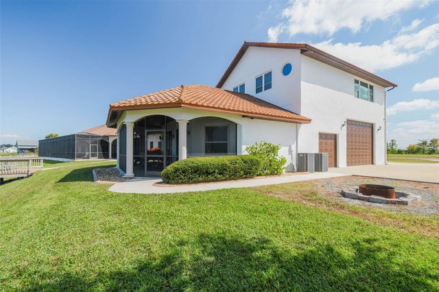 3215 GULF CITY ROAD, Ruskin, FL 33570