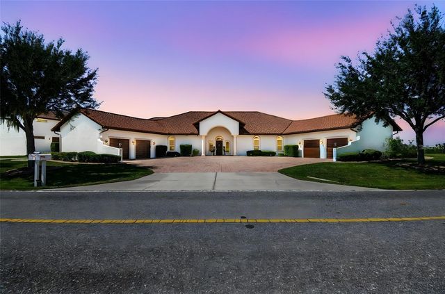 3215 GULF CITY ROAD, Ruskin, FL 33570