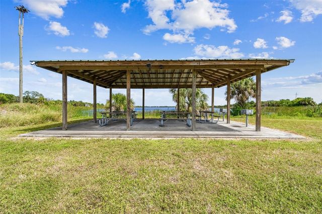 3215 GULF CITY ROAD, Ruskin, FL 33570