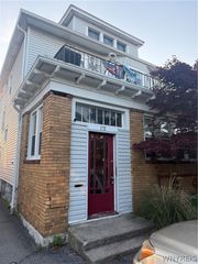 272 Commonwealth Avenue, Buffalo, NY 14216