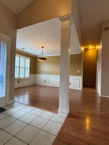 215 Mallard Drive, Frankfort, KY 40601