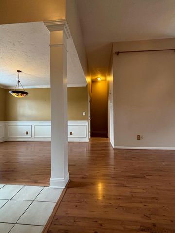 215 Mallard Drive, Frankfort, KY 40601