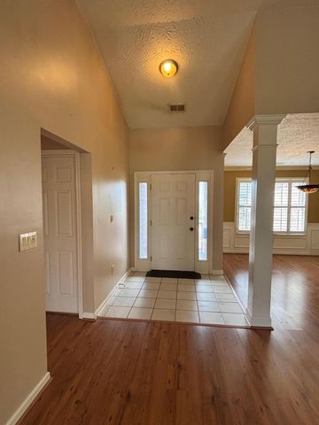 215 Mallard Drive, Frankfort, KY 40601