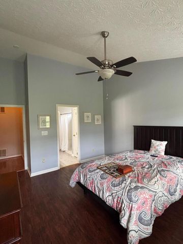 215 Mallard Drive, Frankfort, KY 40601