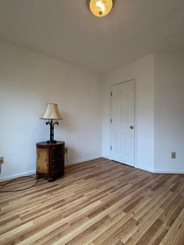 215 Mallard Drive, Frankfort, KY 40601