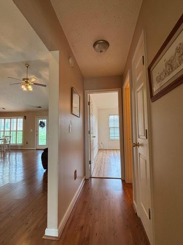 215 Mallard Drive, Frankfort, KY 40601