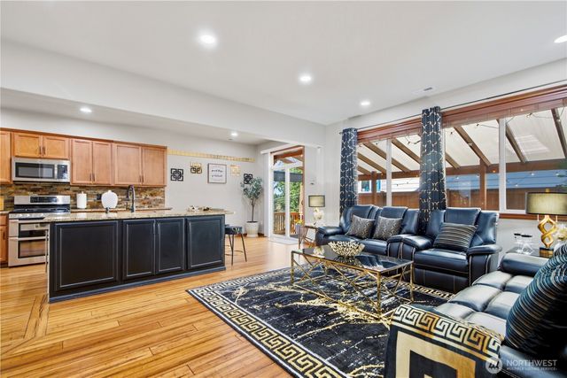 4115 228th Place SE, Bothell, WA 98021