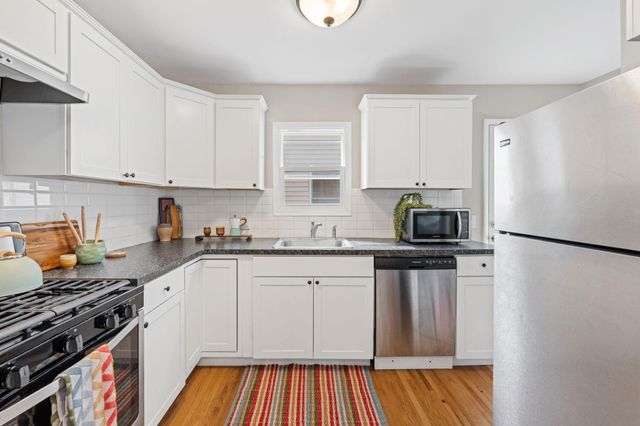 2909 Kentucky Avenue S, Saint Louis Park, MN 55426